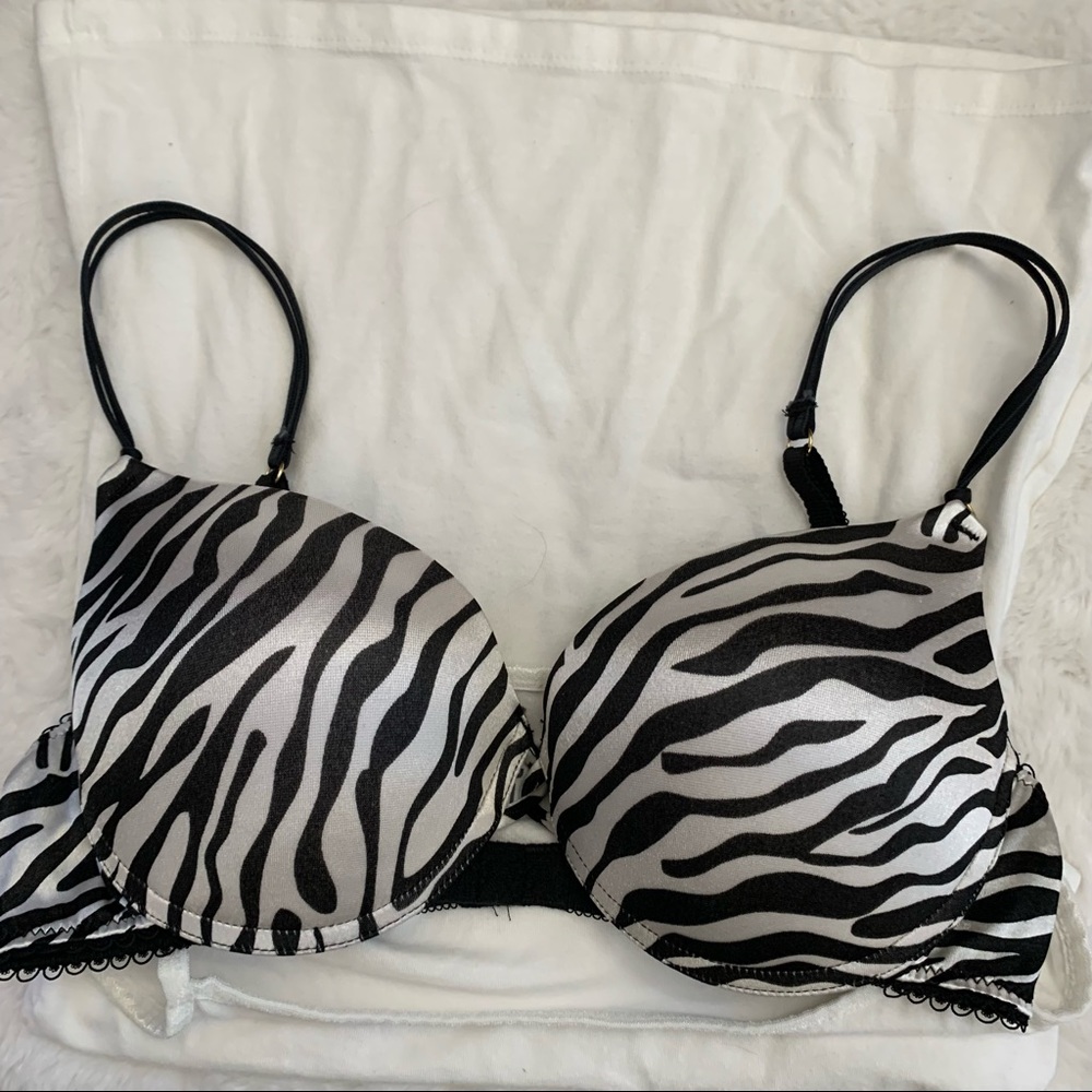Smart and Sexy Bra